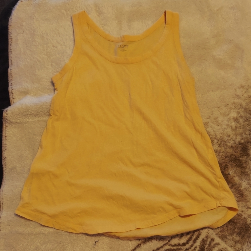 Loft Tank Top 🌻